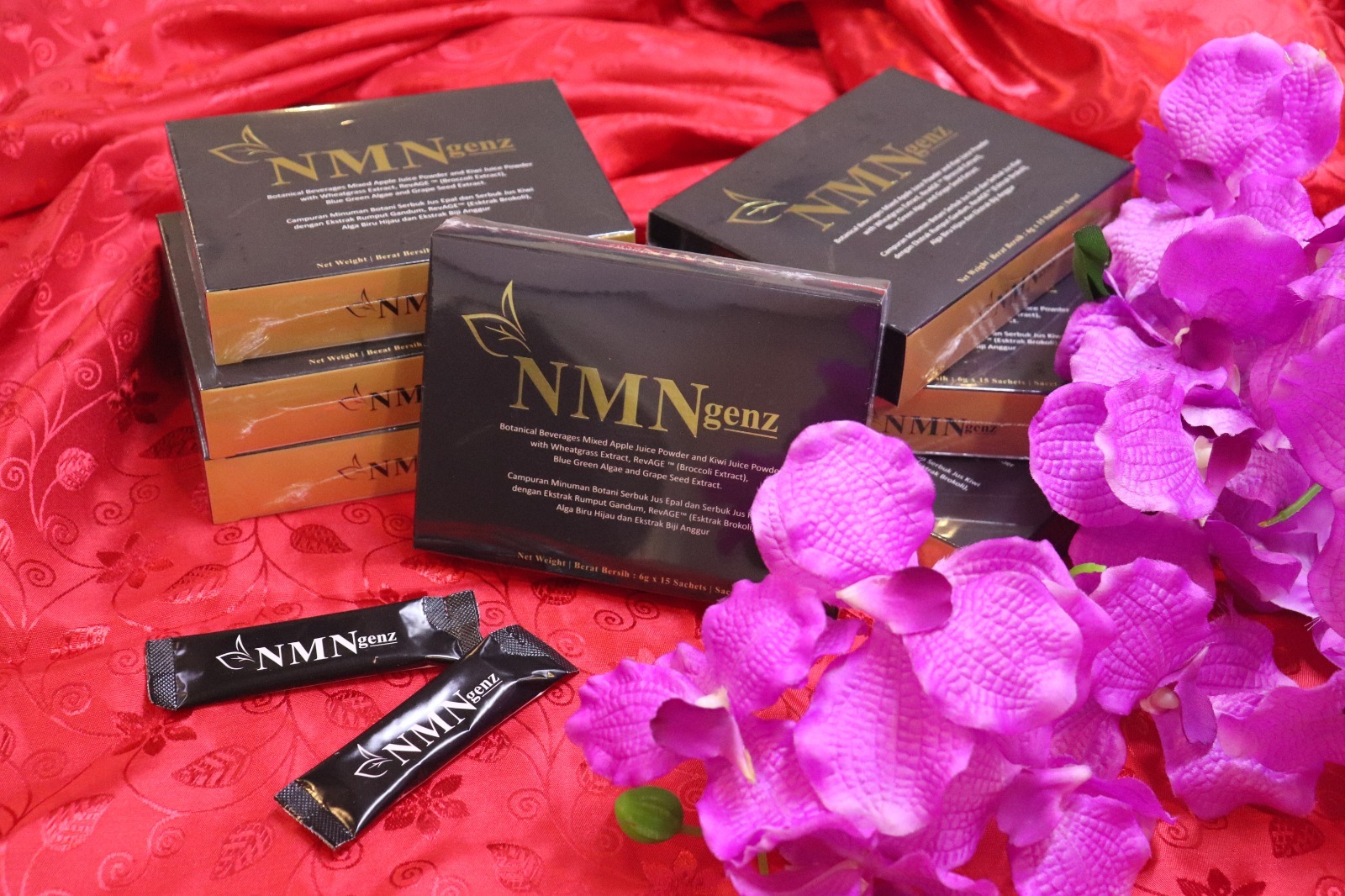 Casual crewneck sweatshirt in neutral tones